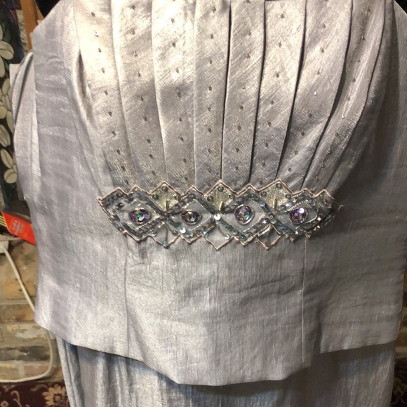 gorgeous dress. metallic grey bolero short jacket would make beautiful mother of - Picture 7 of 8
